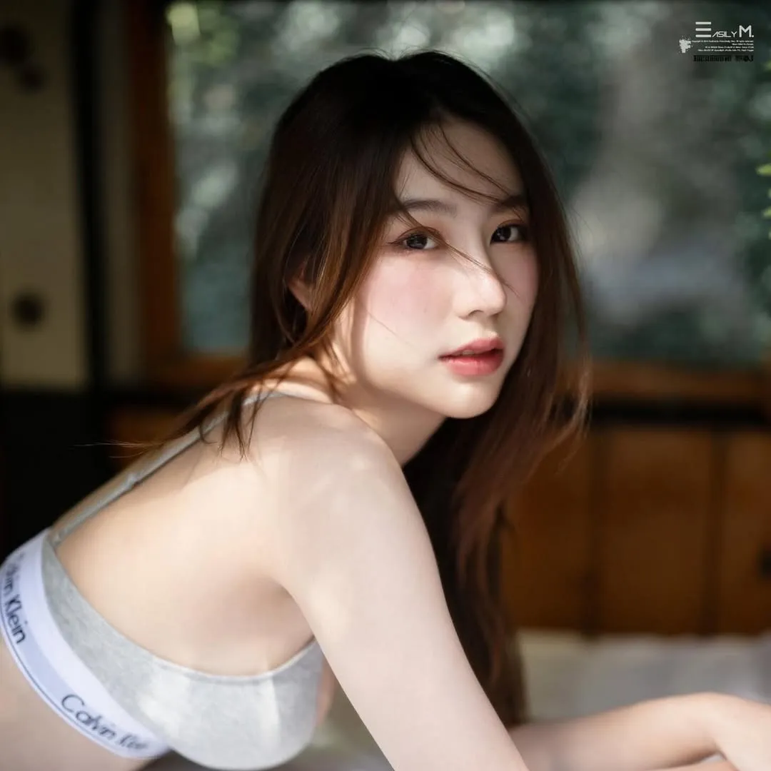 น้องเบนซ์ mlive ศิรินยาธร กุศะปาน นางแบบเน็ตไอดอล